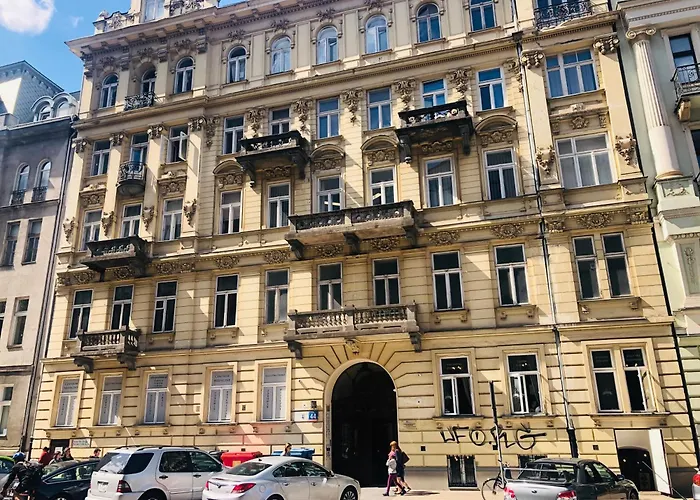 Kamienica śródmieście 19a * Varsovia