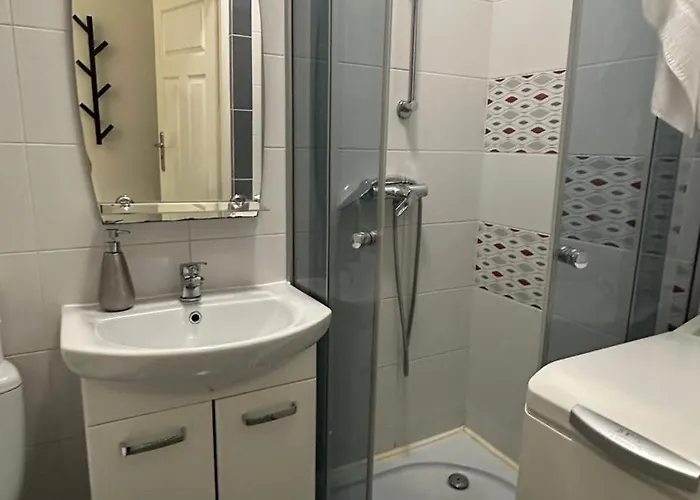 Kamienica Srodmiescie 19a